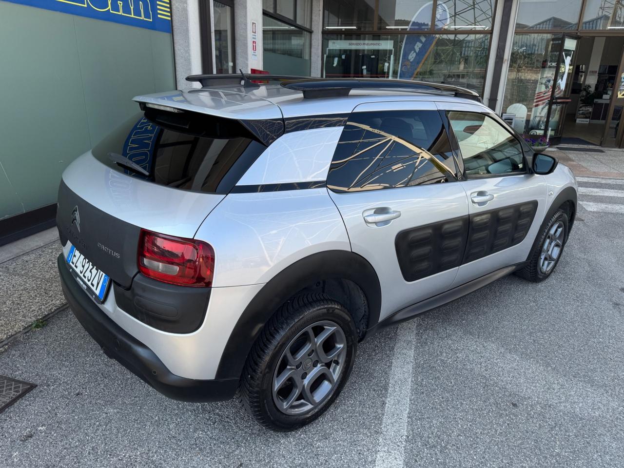 Citroen C4 Cactus BlueHDi 100 S&S Shine