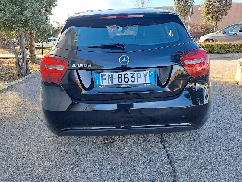 Mercedes-benz A 180 d Business