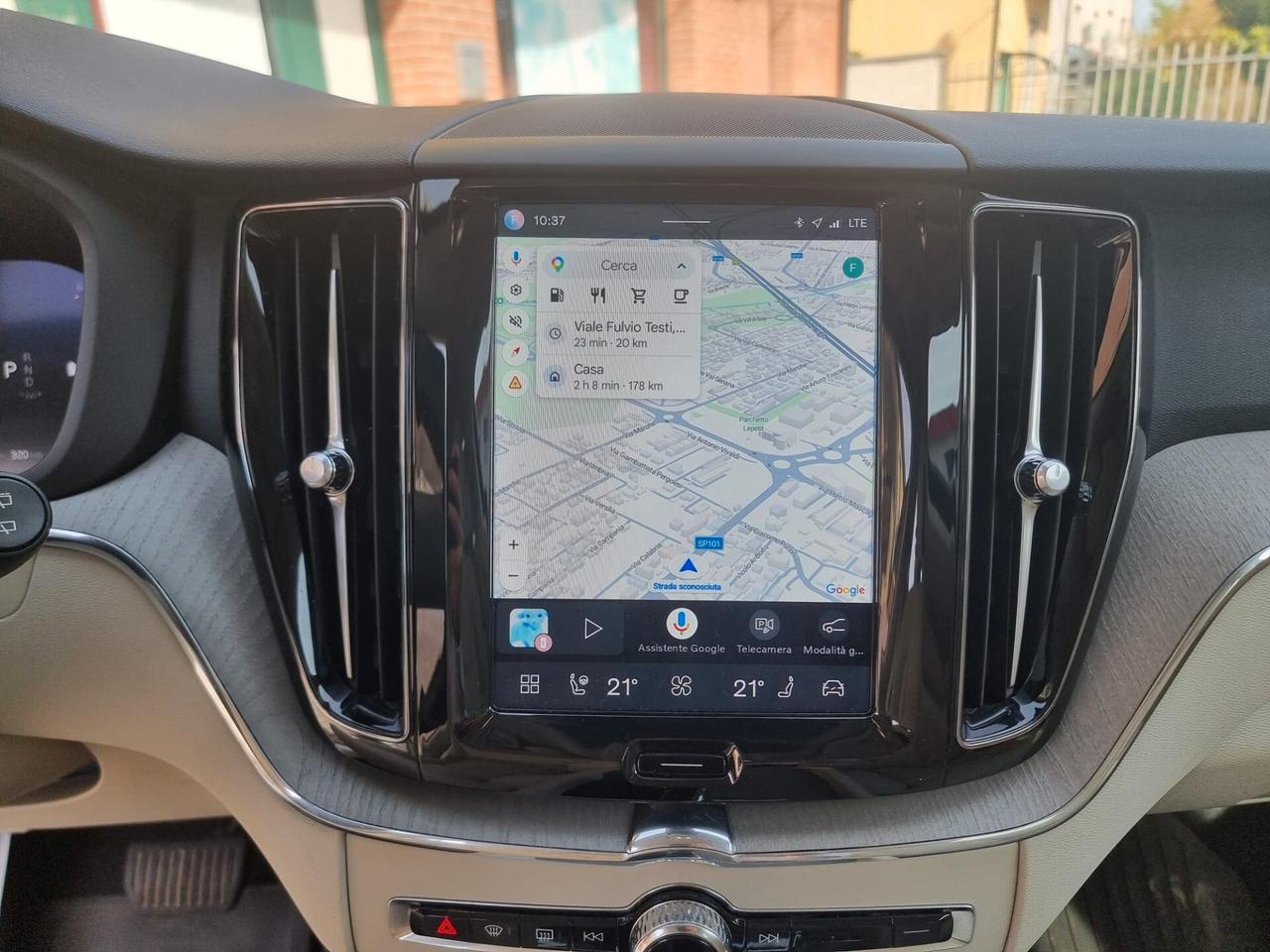 Volvo XC 60 XC60 B4 (d) AWD automatico Ultimate Dark