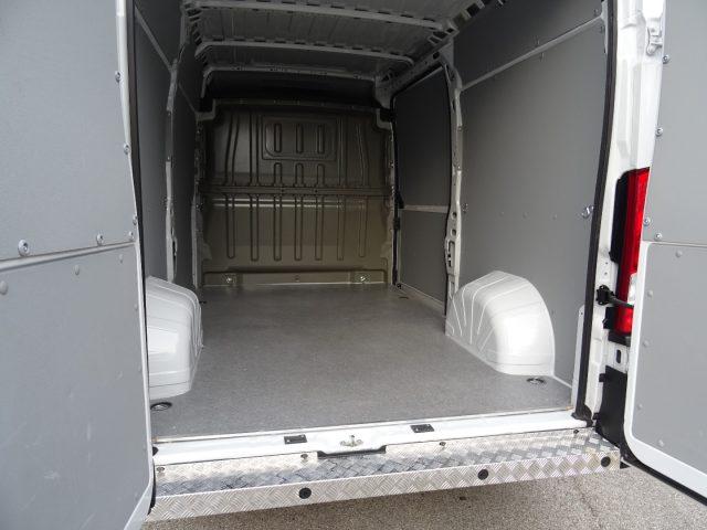 PEUGEOT Boxer 33Q 2.2BlueHDi 140S&S PM-TN Furgone 2025