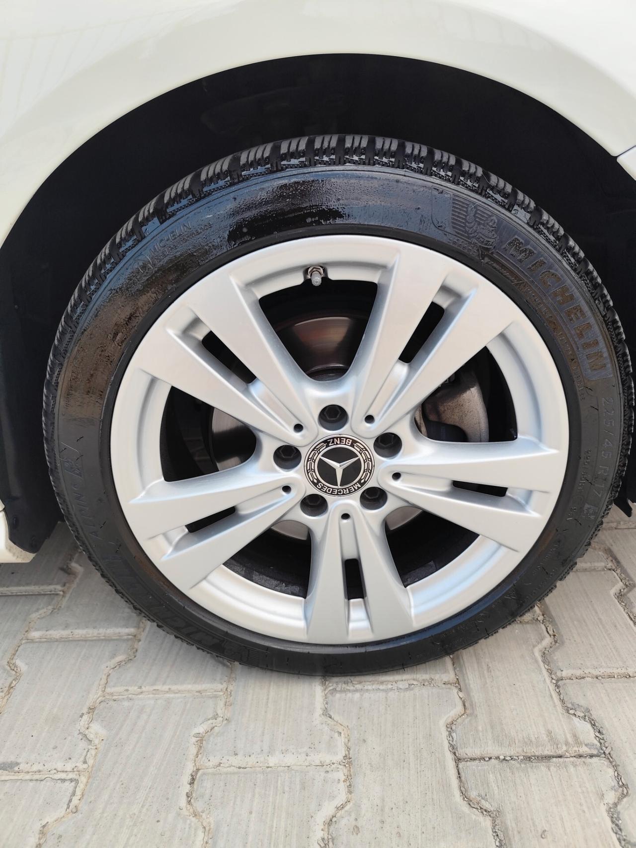 Mercedes-benz A 200 d Sport