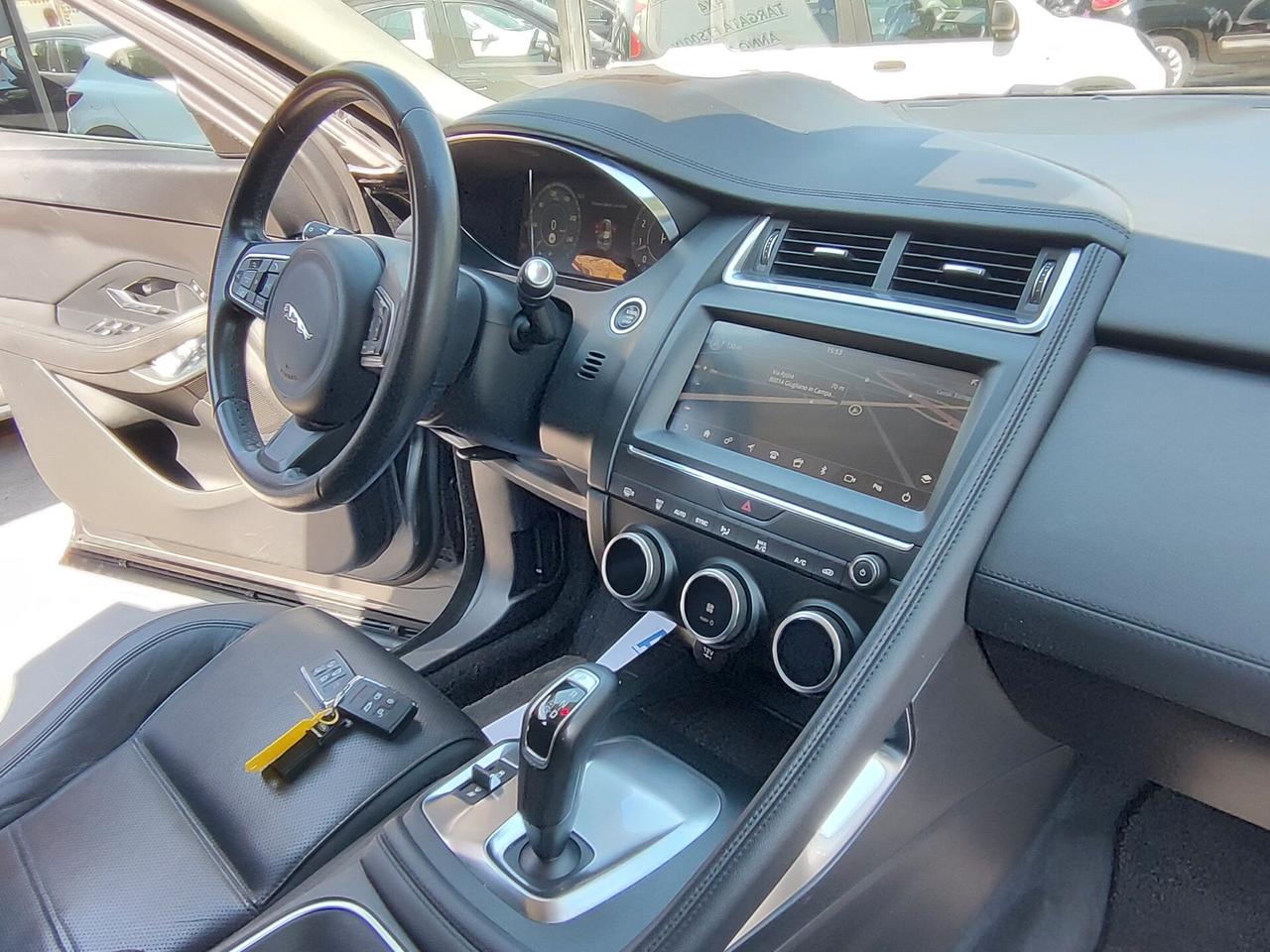 Jaguar E-Pace 2.0 BENZINA 200cv R-Dynamic S