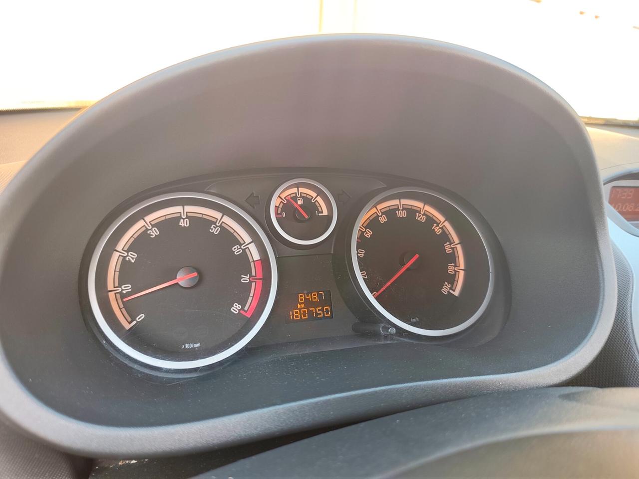 Opel Corsa 1.2 Benz euro 5 3 porte