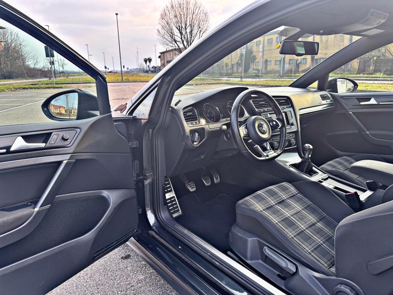 Volkswagen Golf GTD 2.0 TDI 3p. BlueMotion Technology 184cv