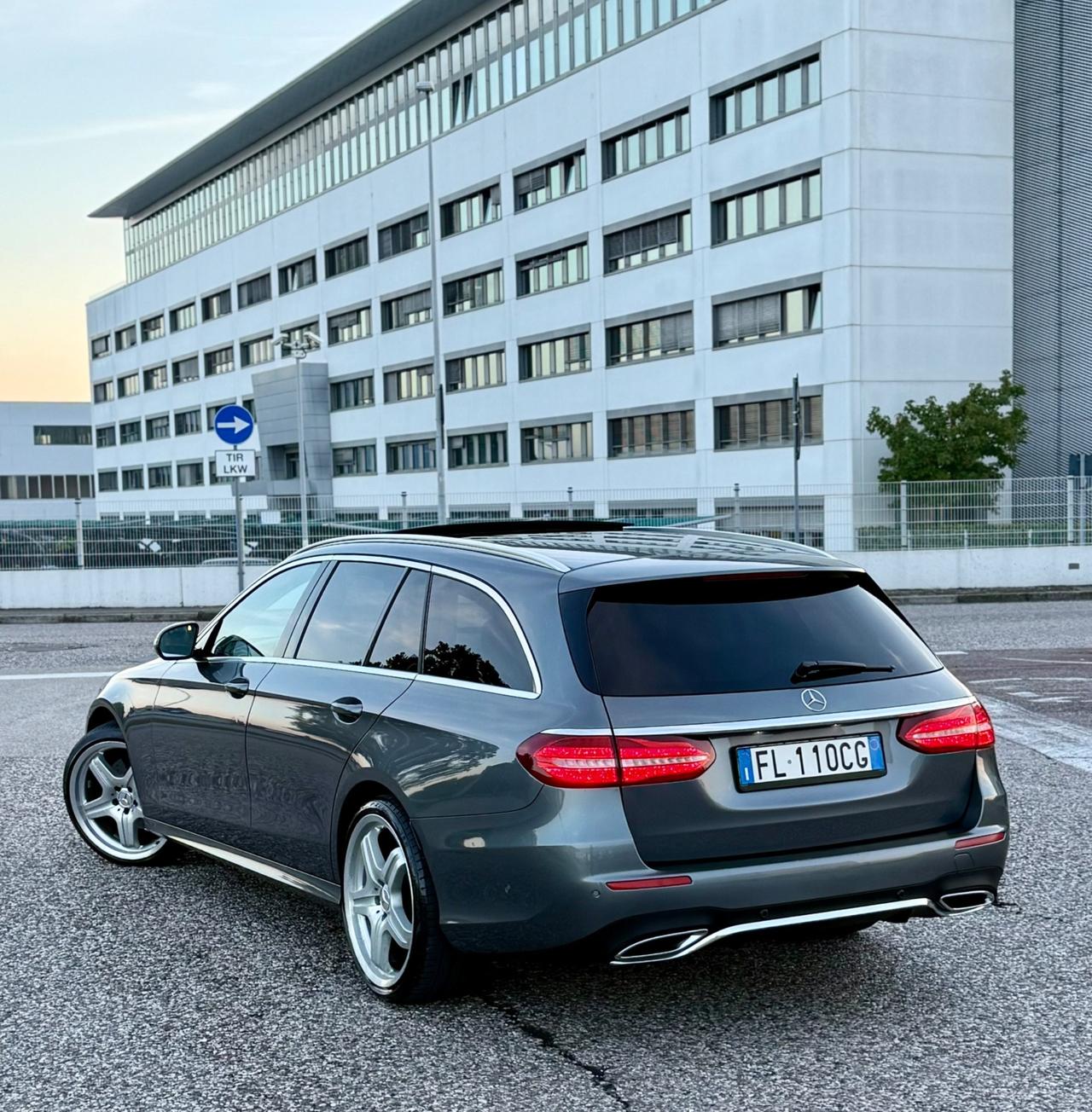Mercedes-benz E 220 d S.W. Auto Premium Plus