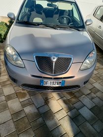 Lancia Ypsilon 1.3 MJT 75 CV Argento