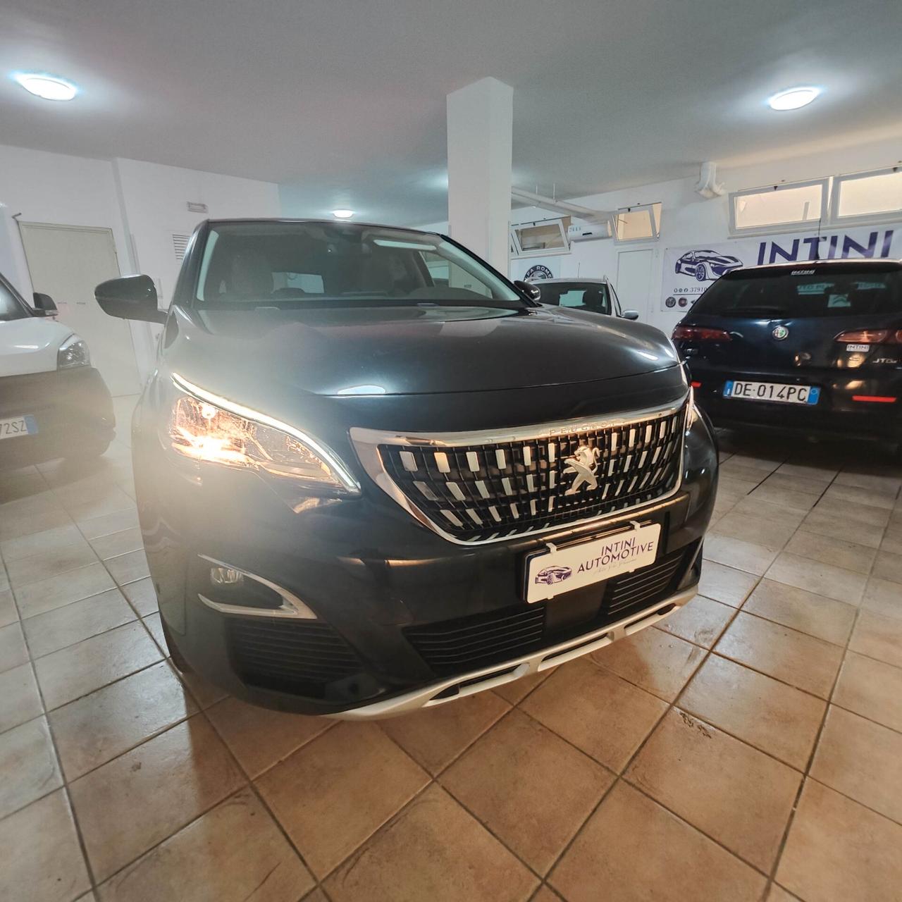 Peugeot 3008 BlueHDi 130 S&S EAT8 Allure