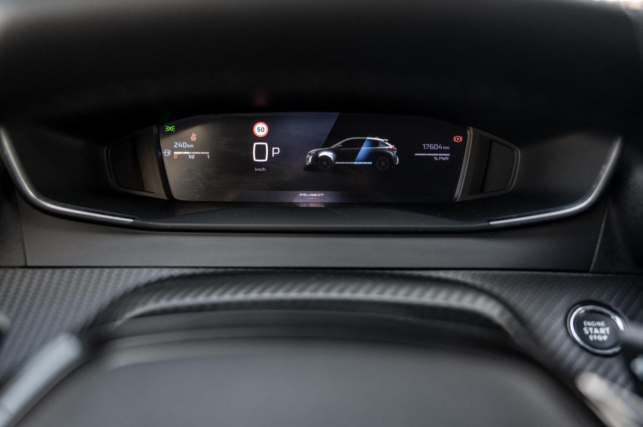 Peugeot 208 1.2 hybrid Allure 110cv e-dcs 6