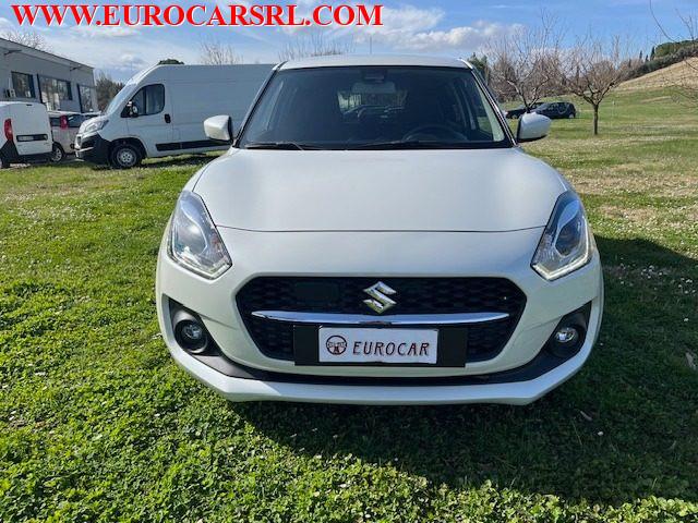SUZUKI Swift 1.2 Hybrid Top