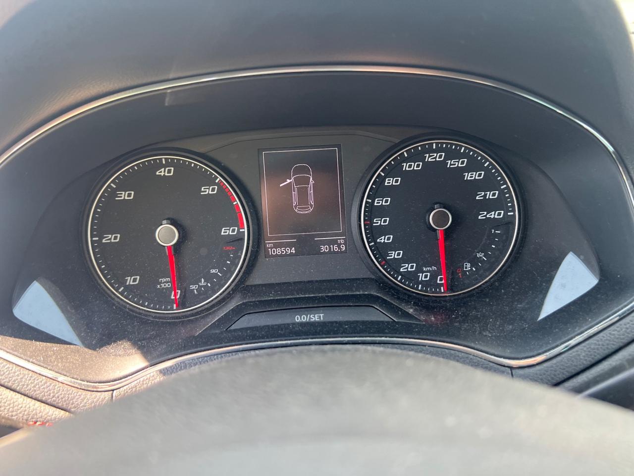 Seat Arona 1.6 TDI 115 CV FR | 2019