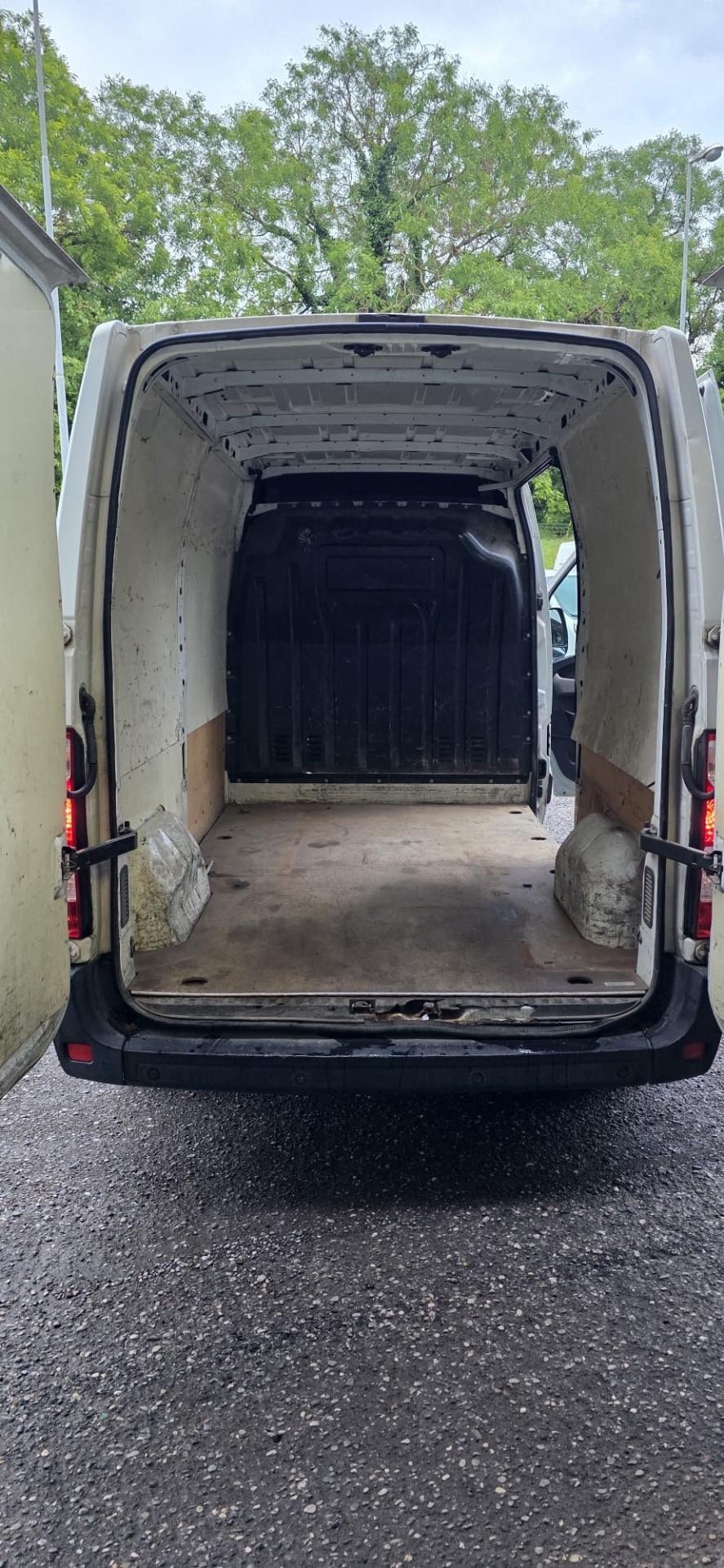 Renault Master 2.3Dci