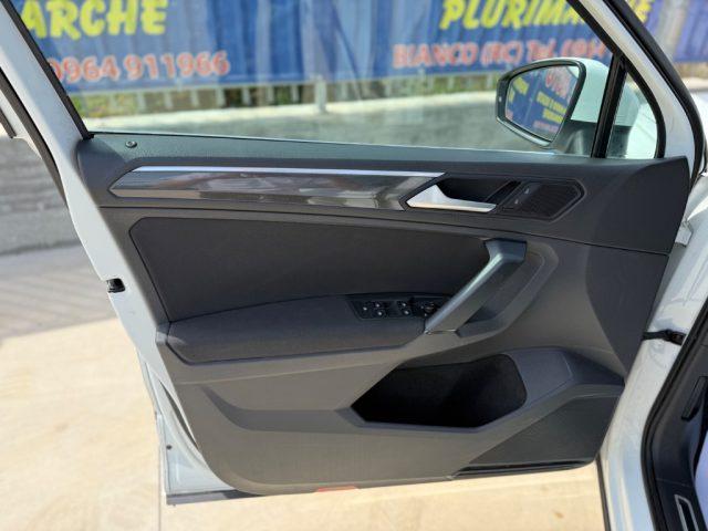VOLKSWAGEN Tiguan R-LINE unicpro/GARANZIA iva deducibile