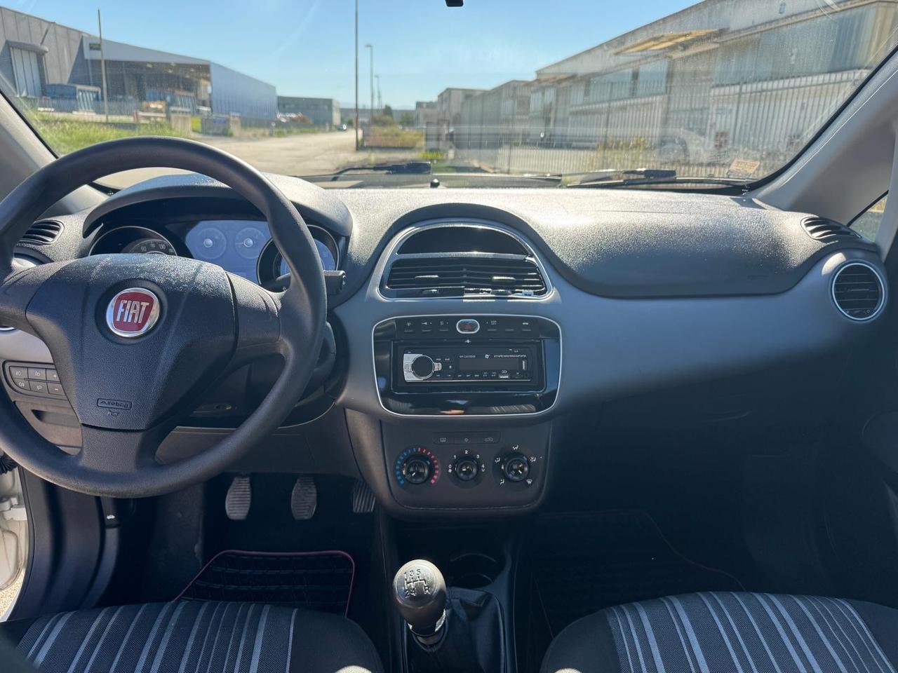 Fiat Punto Evo 1.2 benzina. 12 Mesi di garanzia