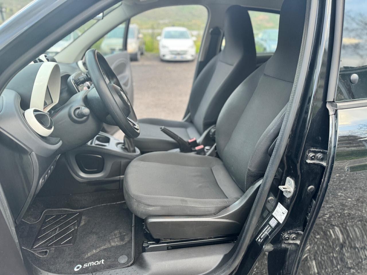 Smart ForFour 70 1.0 Youngster