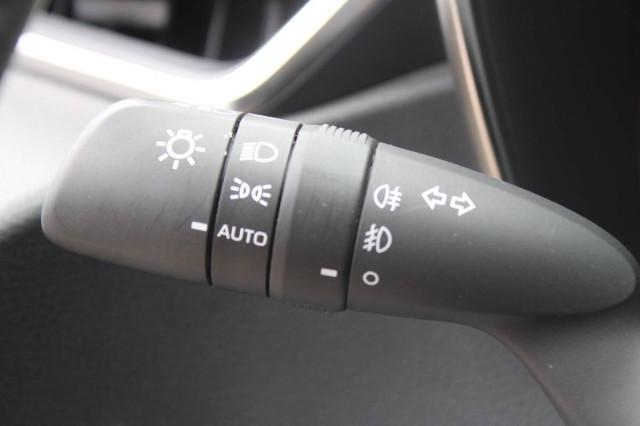 Toyota Corolla 1.8h Business cvt Con TELECAMERA & CARPLAY
