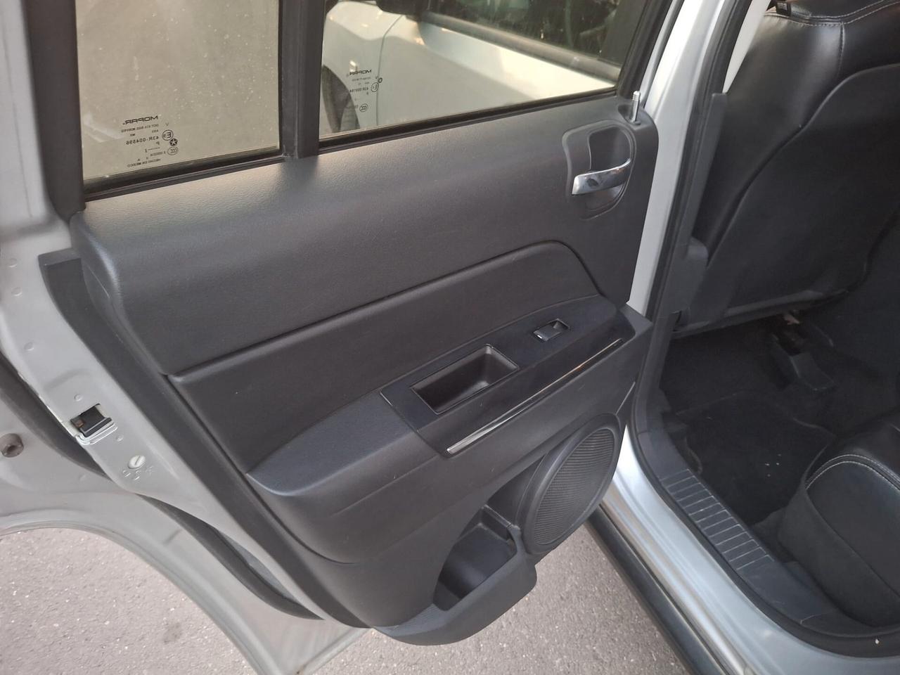 Jeep Compass 2.2 CRD Limited (GRANDINATA)