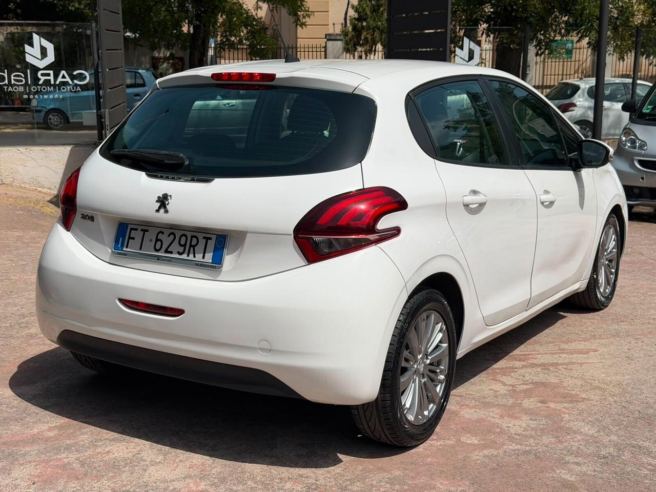 Peugeot 208 PureTech 82 Stop&Start 5 porte Allure
