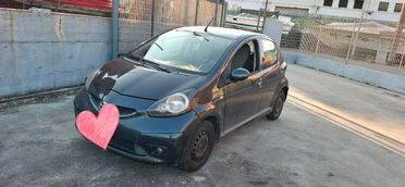 Motore rotto Toyota Aygo 1.0 12V VVT-i 5 porte Blue