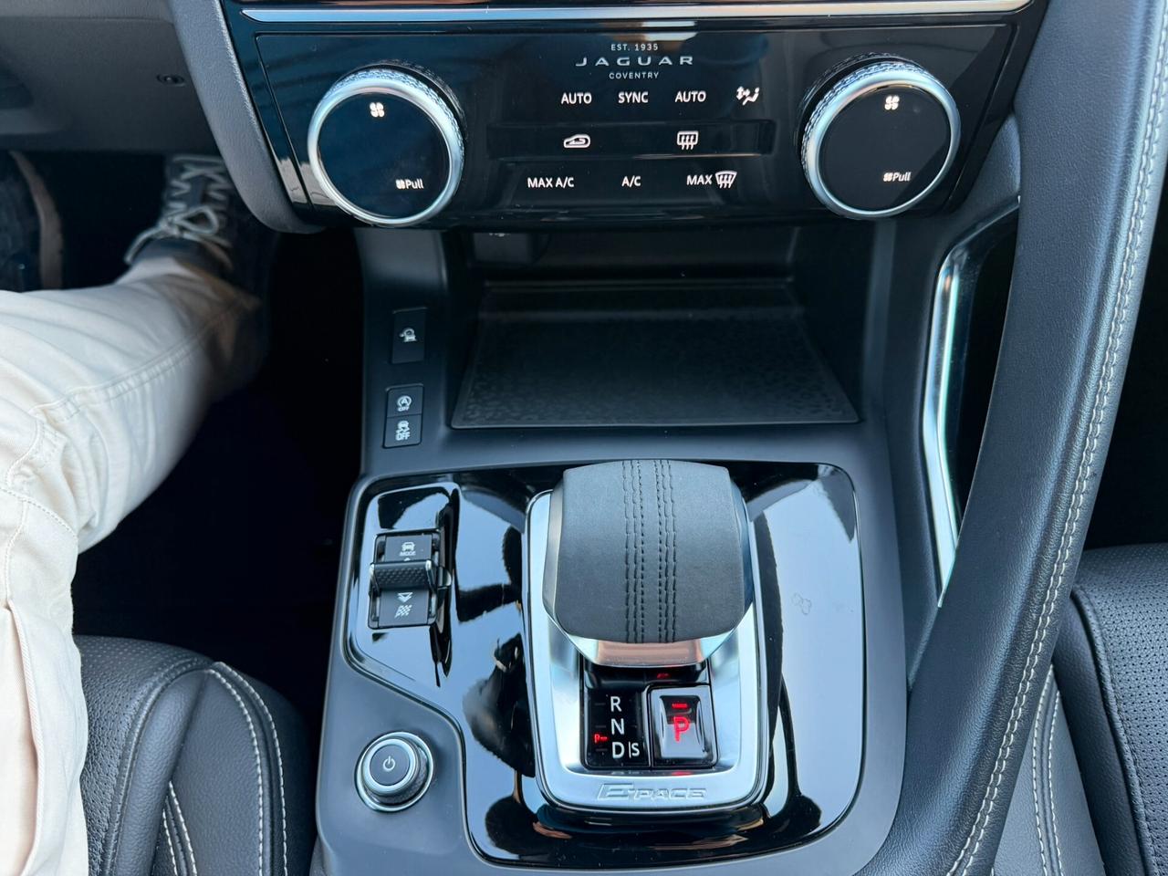 Jaguar E-Pace 2.0D I4 163 CV AWD Auto R-Dynamic S