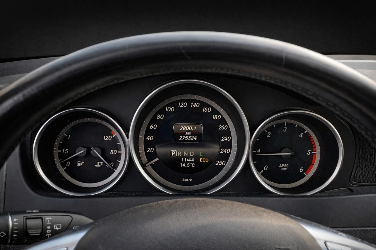 Mercedes-benz C 180 BlueTEC S.W. Automatic Exclusive