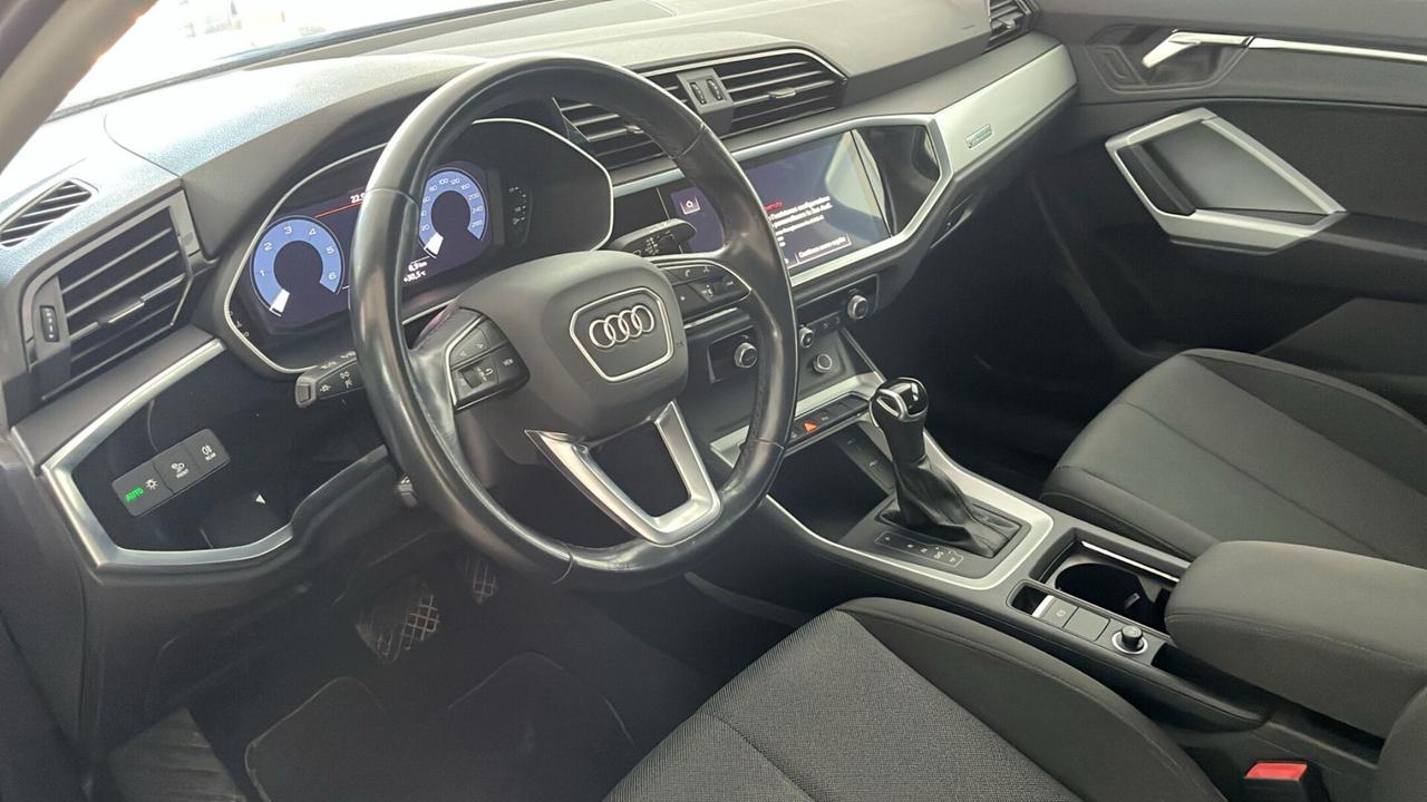 Audi Q3 SPB 35 TDI Business Plus