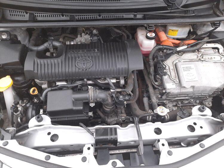 Toyota Yaris Hybrid Business BR280322 1.5 Full Hybrid 101CV