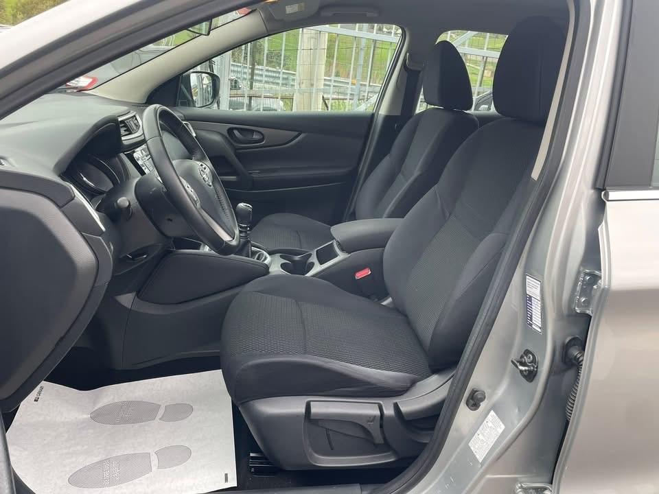 Nissan Qashqai 1.5 dCi Visia