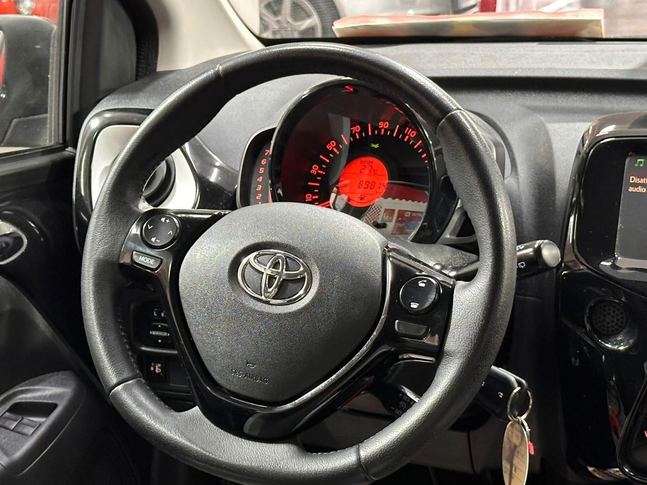 Toyota Aygo 1.0 VVT-i 69 CV x-BLACK - 2016