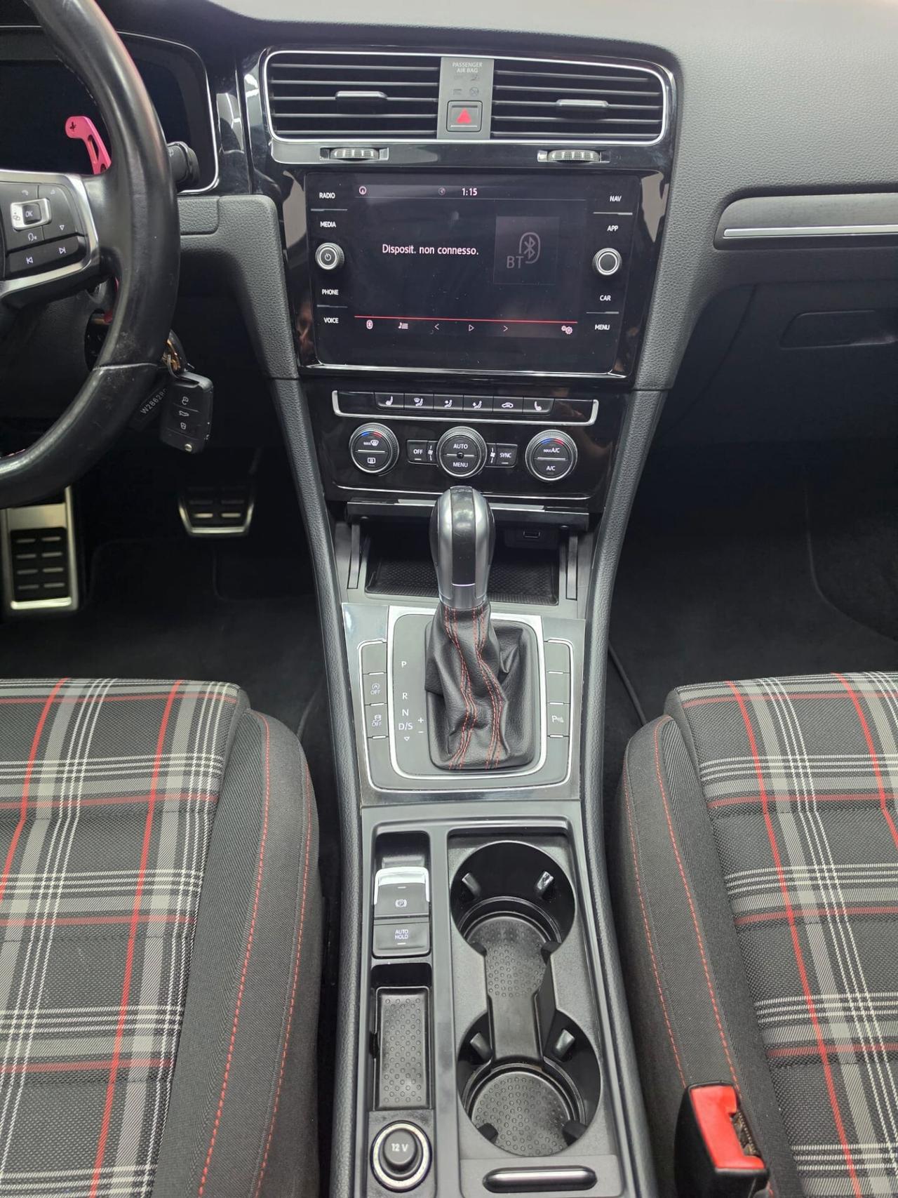 Volkswagen Golf GTI Performance 2.0 245 CV TSI DSG 5p. BMT