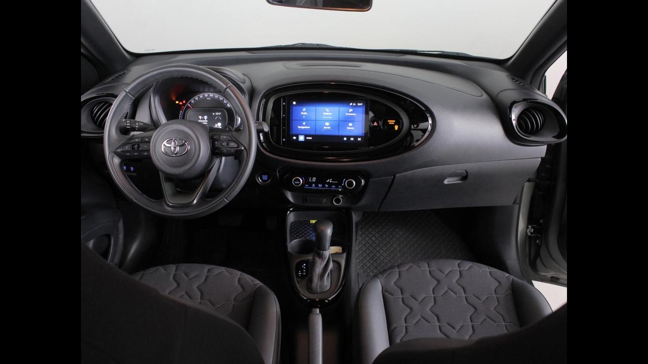 TOYOTA Aygo X - Aygo X 1.0 Lounge 72cv s-cvt