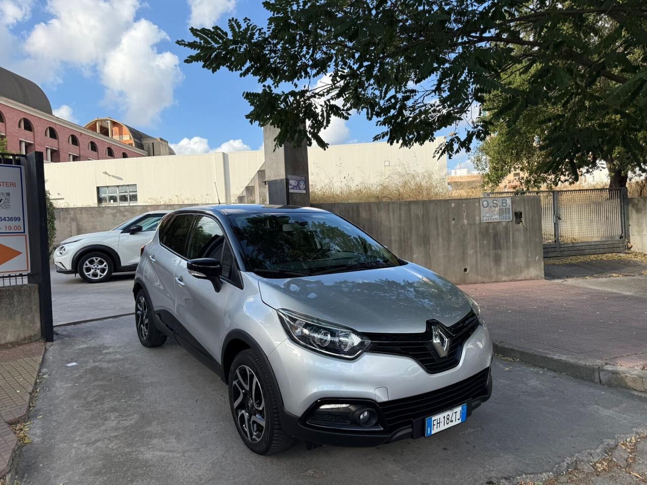 Renault Captur KM. 35000!! dCi 8V 90 CV NEOPATENTATI