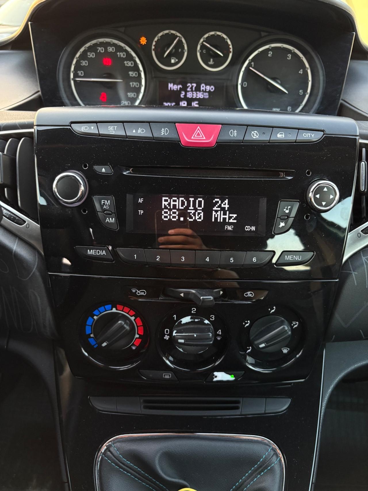 Lancia Ypsilon 1.3 MJT 16V 95 CV 5 porte S&S Platinum