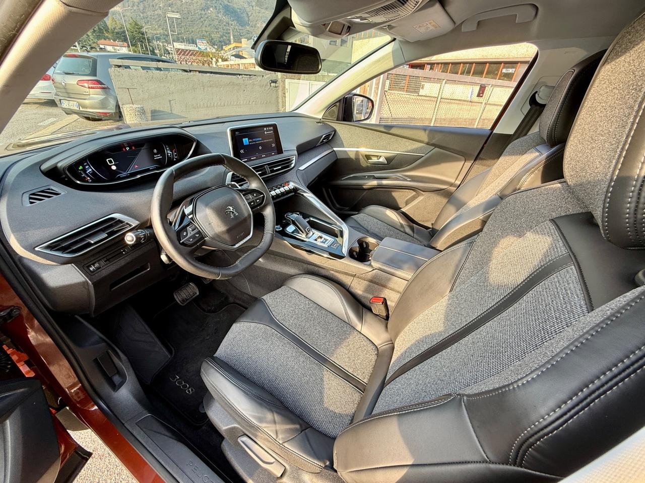 Peugeot 3008 BlueHDi 120 S&S EAT6 Allure PERFETTA