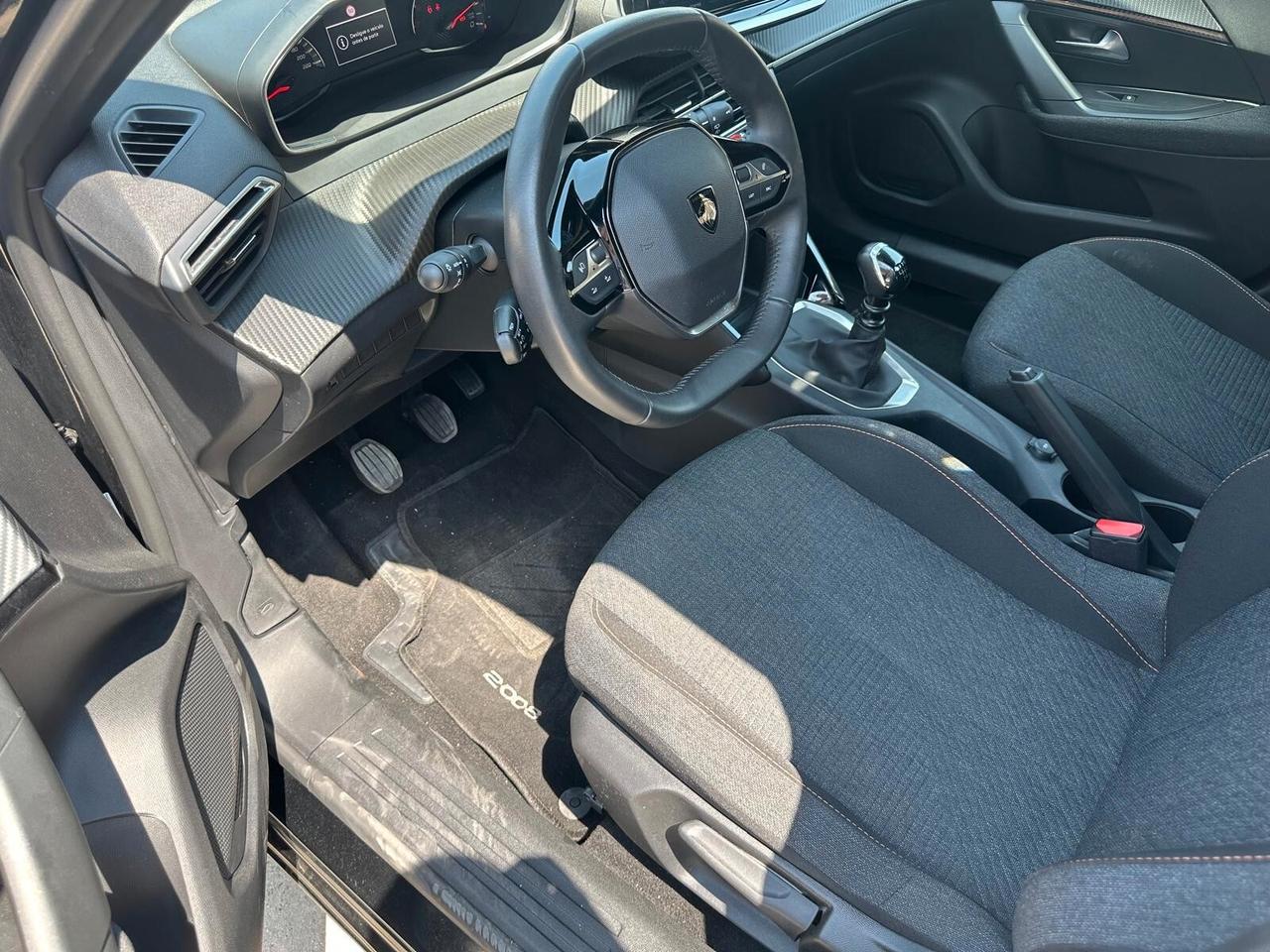 Peugeot 2008 PureTech 100 S&S Style