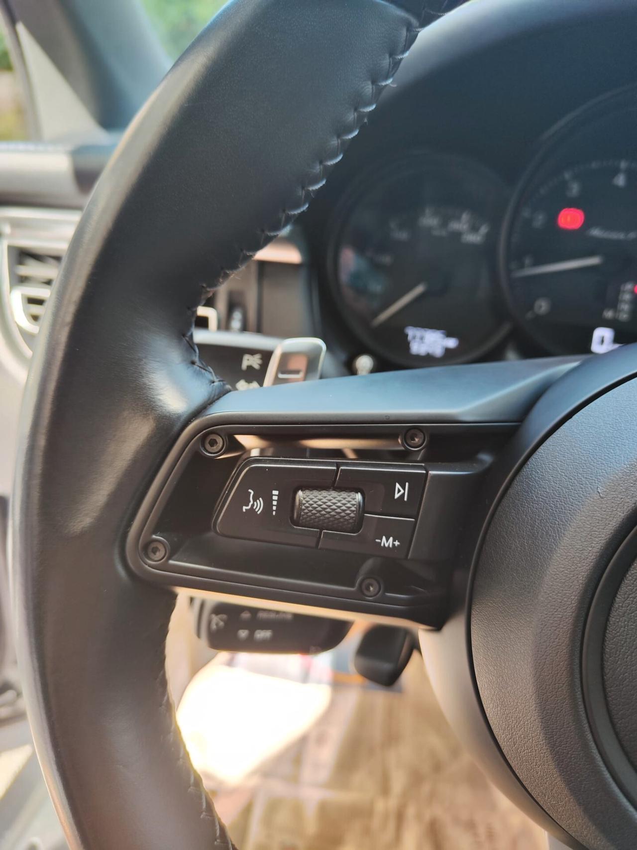 Porsche Macan T 2.0 265Cv