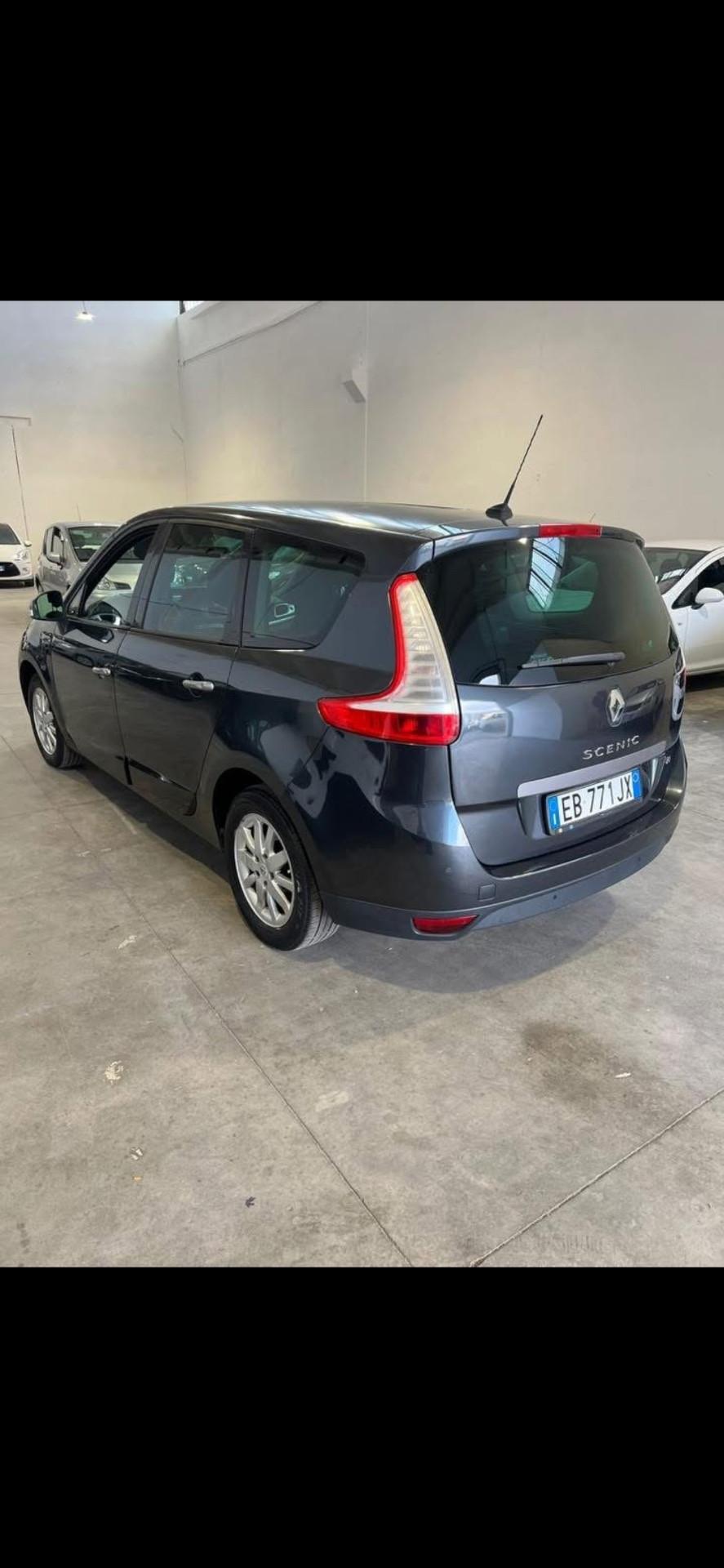 Renault Scenic Scénic 1.9 dCi 130CV Luxe