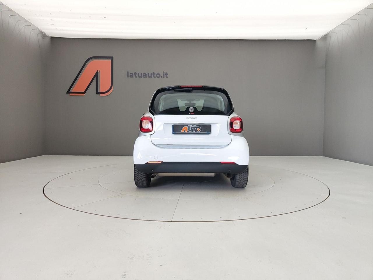 SMART Fortwo III 2015 1.0 70CV URBAN TWINMATIC