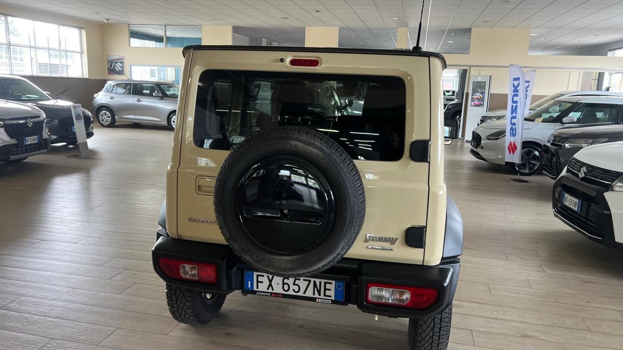 Suzuki Jimny 1.5 5MT Top 4 POSTI