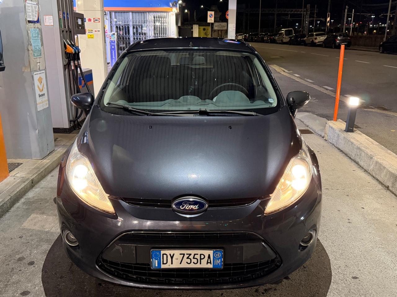 Ford Fiesta 1.4 5 porte benzina/gpl - 2010