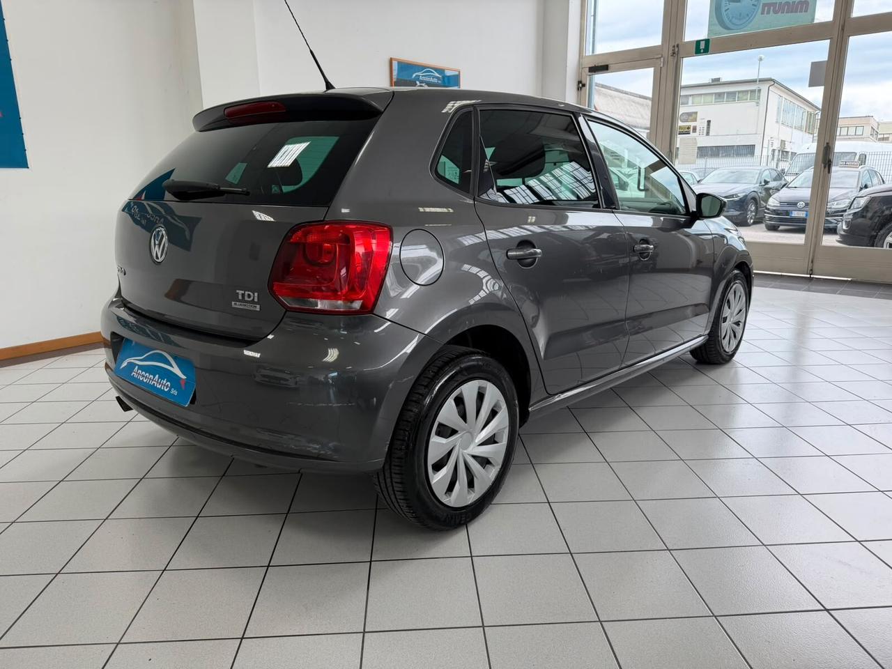 VW Polo 1.6 TDI X NEOPATENTATI 2011
