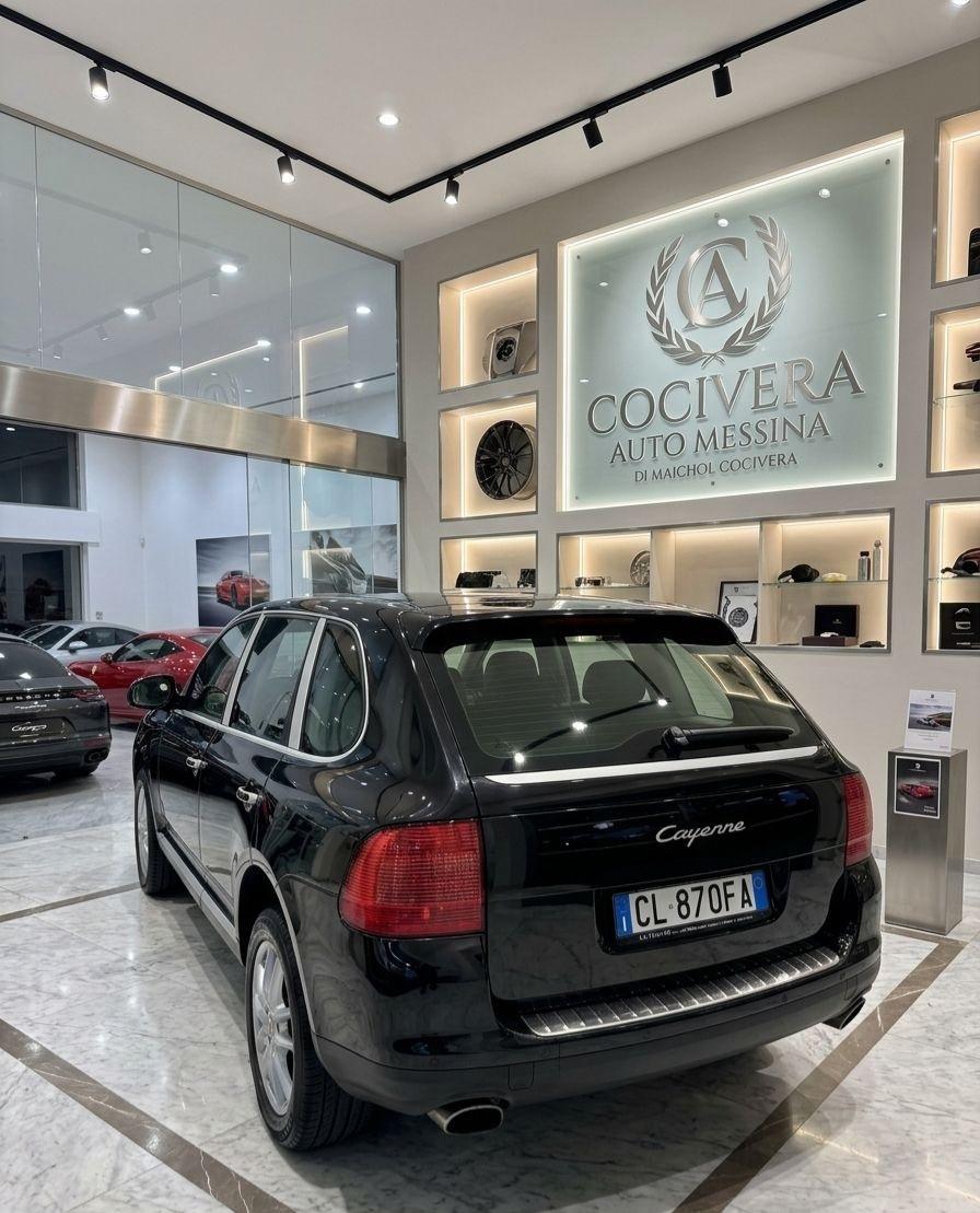 Porsche Cayenne 3.2 V6 cat sport con tetto elettrico apribile
