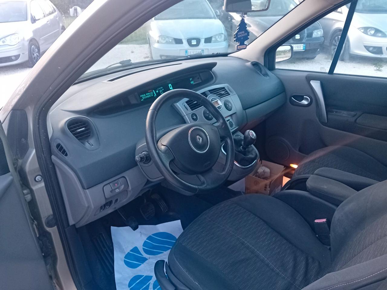 Renault Scenic Scénic 1.5 dCi/105CV Serie Speciale Exception