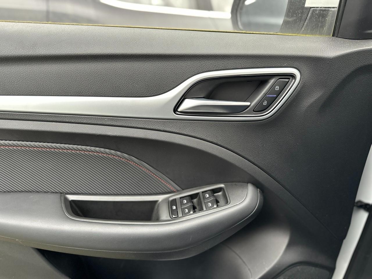 MG ZS 2021 - ZS 1.0 Luxury