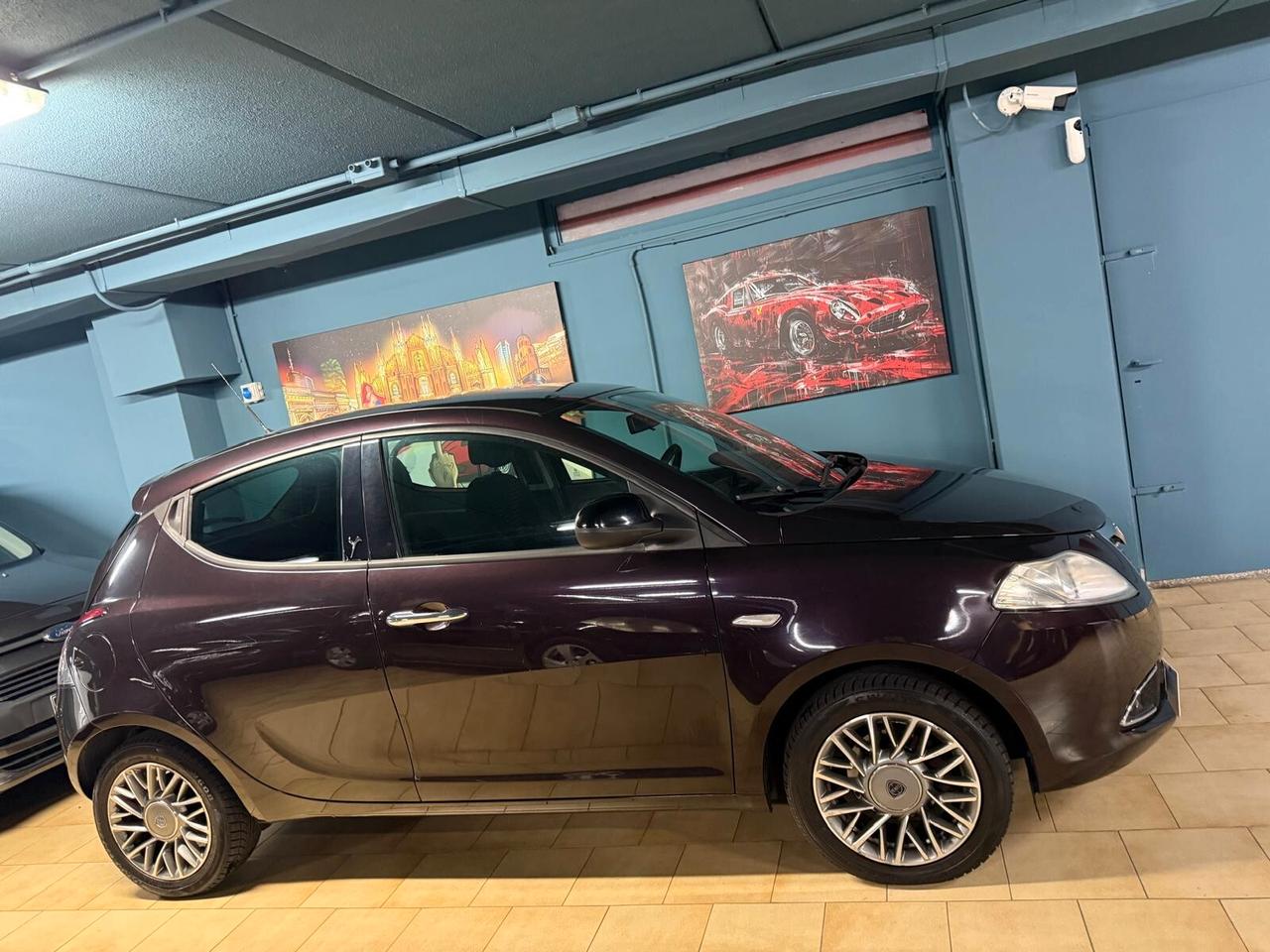 Lancia Ypsilon 1.2 69 CV 5 porte