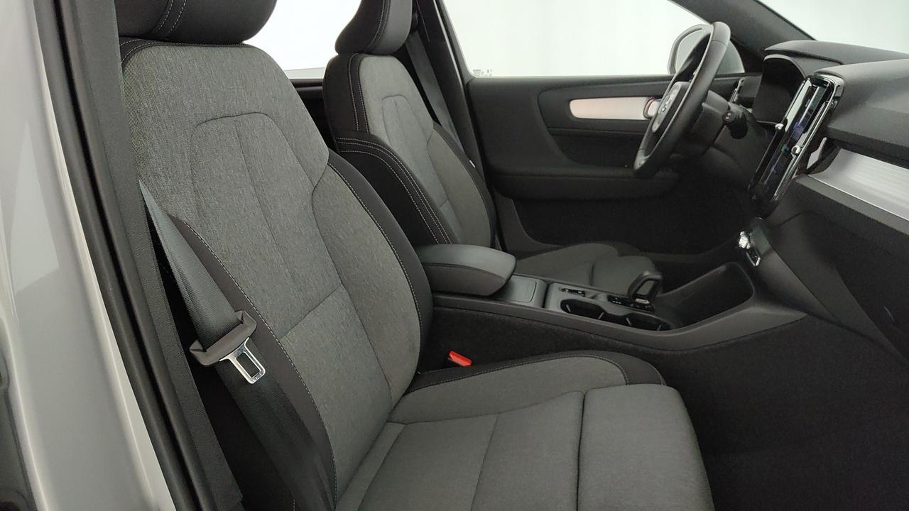 VOLVO XC40 2.0 b3 Core auto