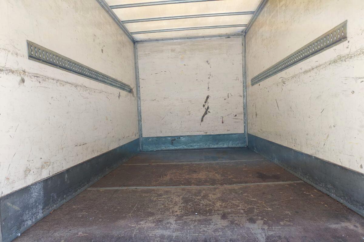 Peugeot Boxer 335 2.2 BlueHdi 165Cv sponda idraulica montacarichi