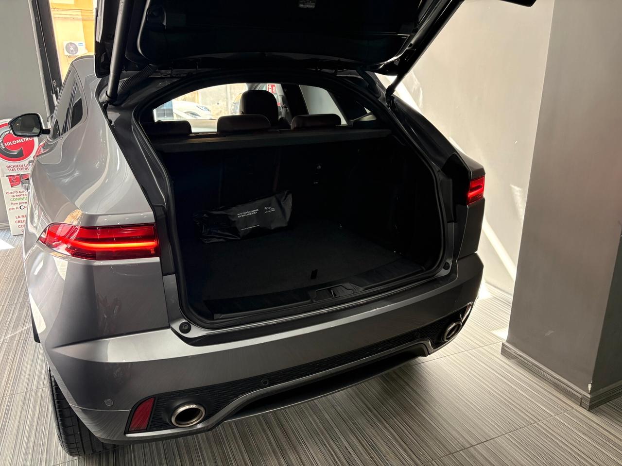 Jaguar E-Pace 2.0 i4 Mhev 200cv AWD auto R-Dynamic HSE ITALIANA