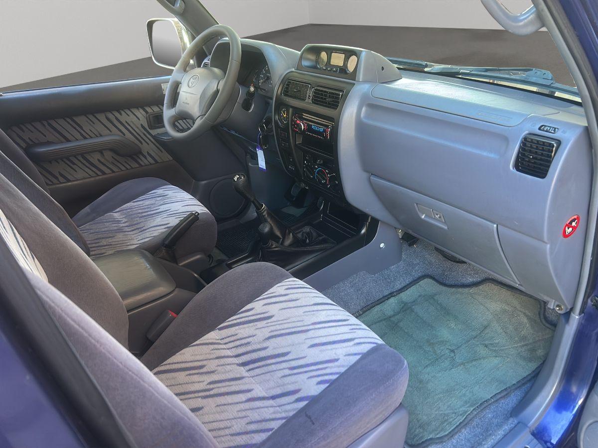 TOYOTA - Land Cruiser - KZJ90 3.0 125cv STD
