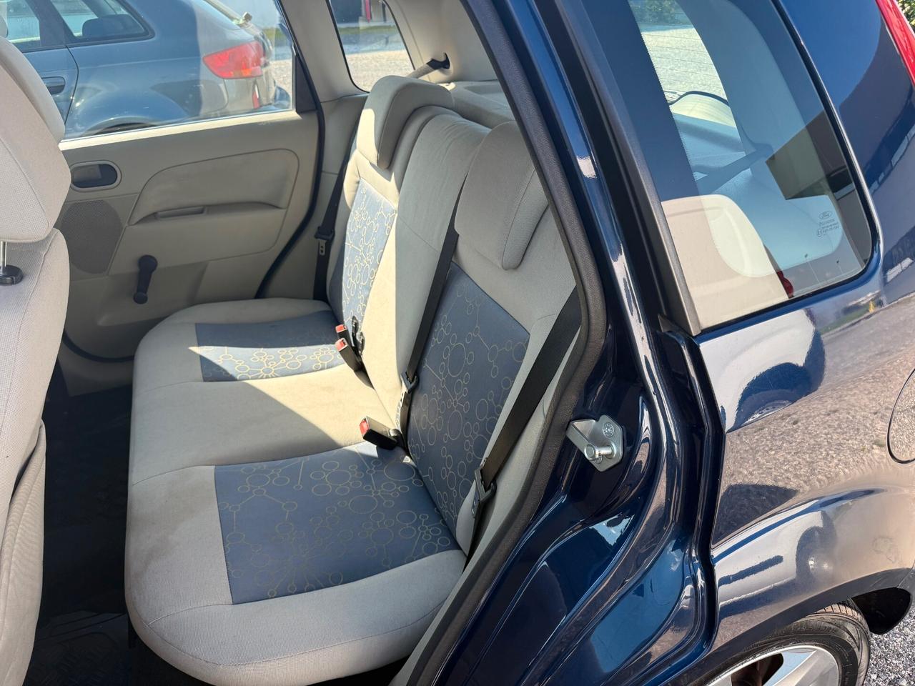 Ford Fiesta 1.4 TDCi 5 porte (Neopatentati)