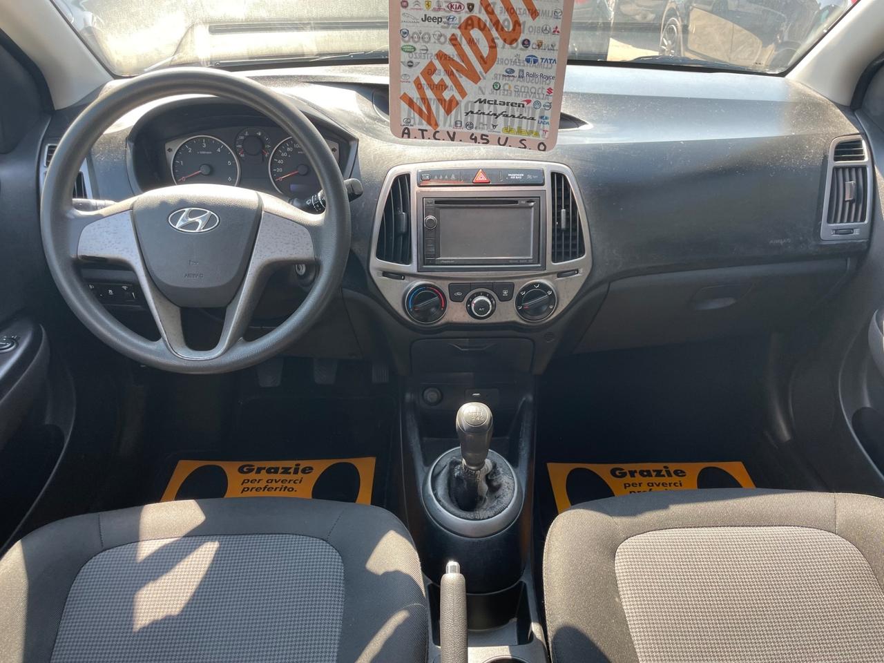 HYUNDAI i20 1.1 DIESEL 75 (CV) 2012